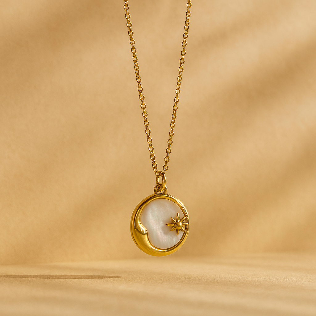 Collar Anochecer Bañado en Oro 18K – El Encanto de la Noche, en tu Cuello